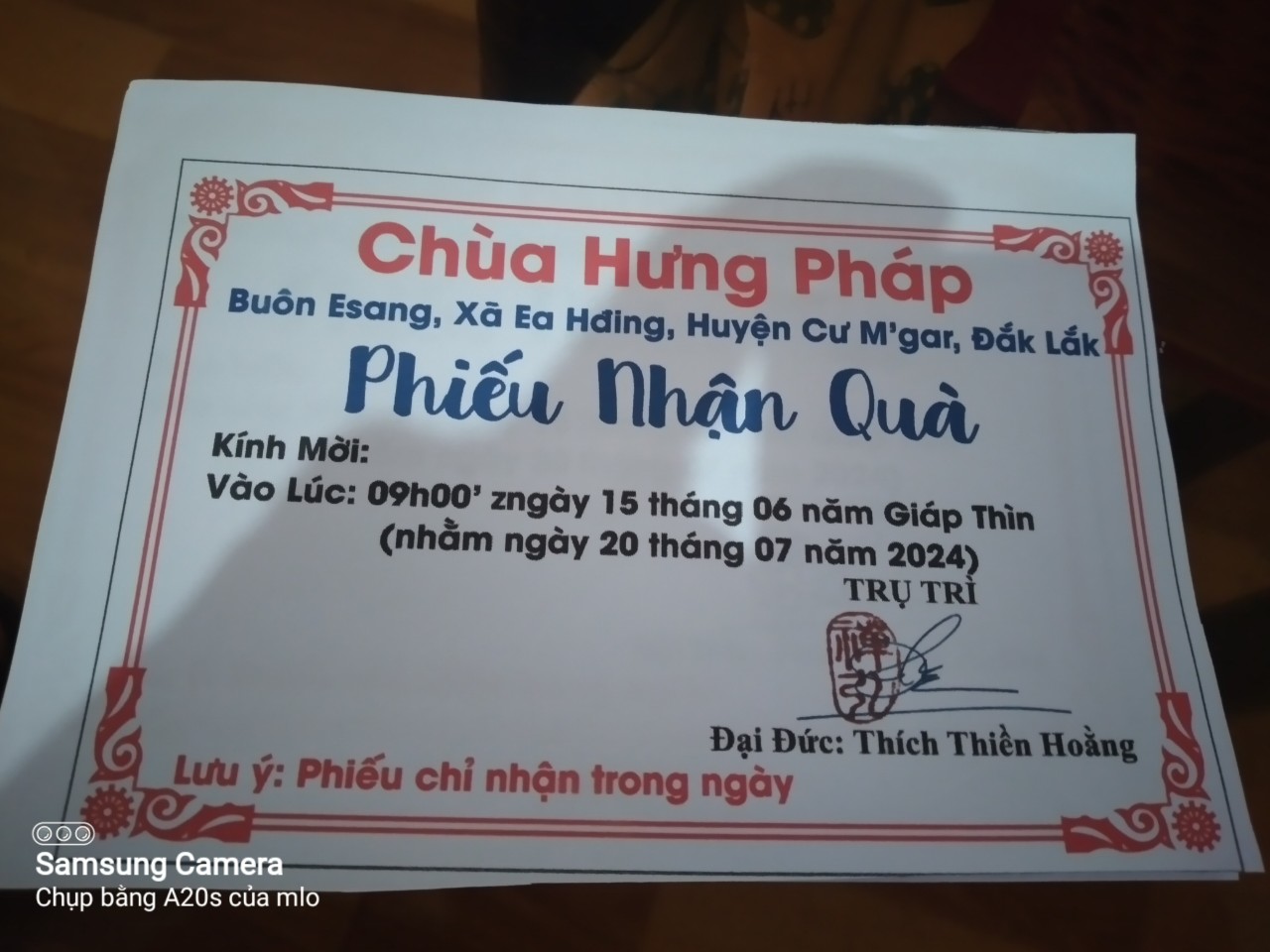 tang qua phieu nhan